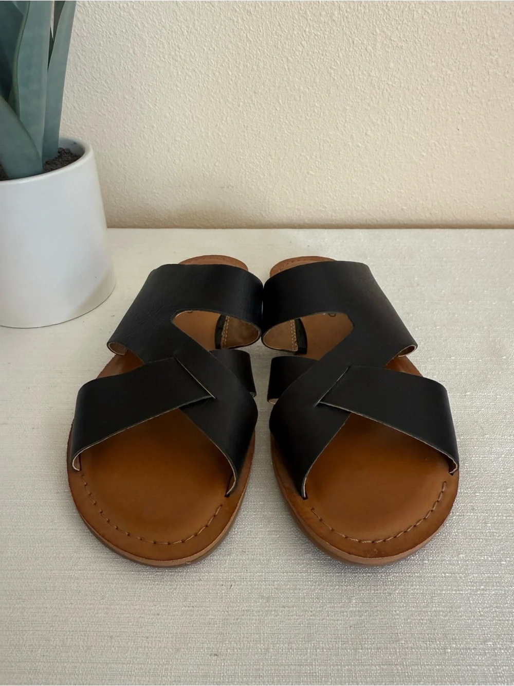 New Lucky Brand Black Slide Sandals with Tan Footbed